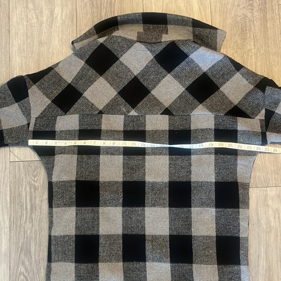 Long Shacket - Picture 8 of 12